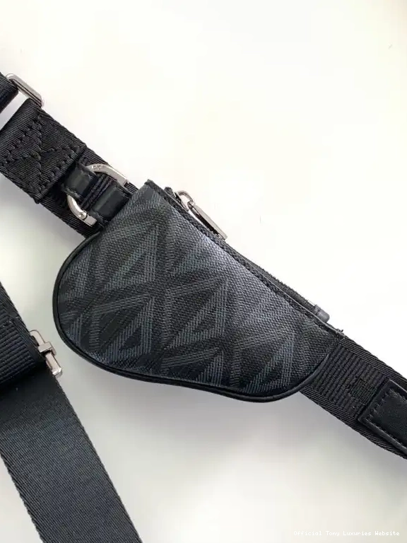 Tony Luxuries Saddle Triple diro Pouch 0330